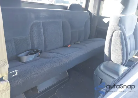 1998 Chevrolet C/K 1500 Silverado Fleetside z USA, uszkodzony, nr VIN 1GCEK19R3WE165270